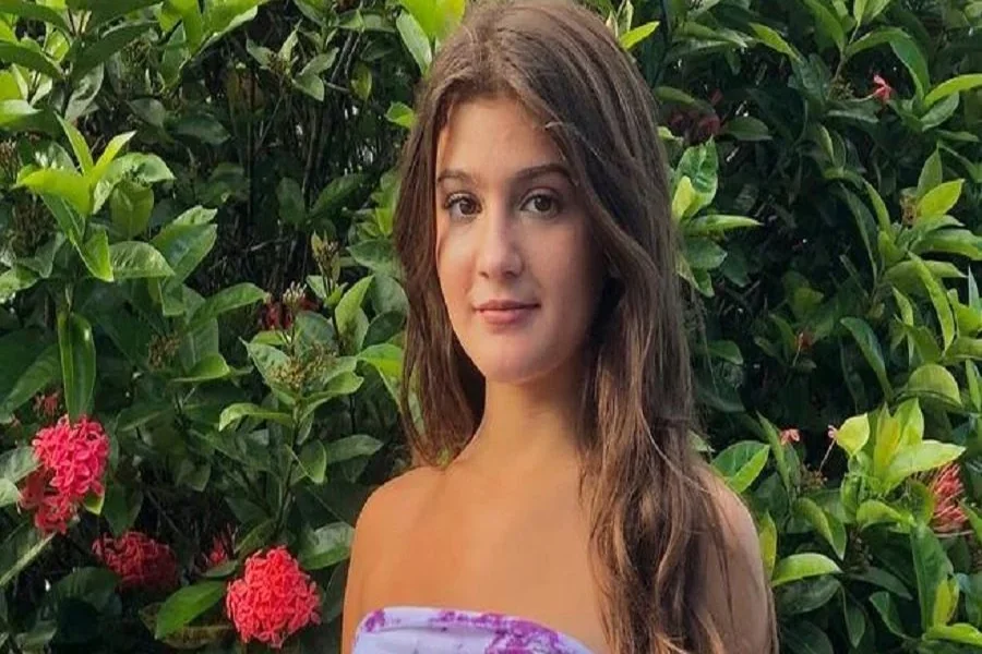 How Old is Jenny Popach